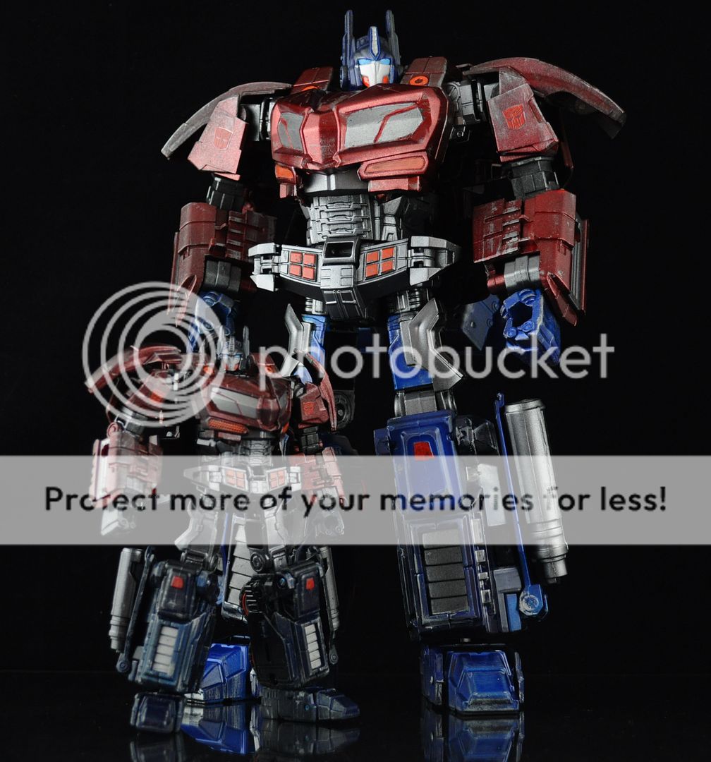 optimus supreme toy